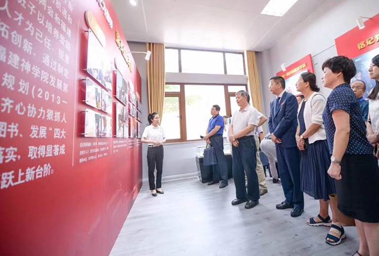 说明: 微信图片_20190912165947.jpg 说明: 微信图片_20190912165947.jpg
