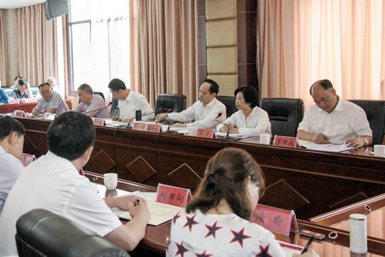 说明: http://www.gzswtzb.org.cn/editor/attached/image/20190628/20190628150409_4624.jpg 说明: http://www.gzswtzb.org.cn/editor/attached/image/20190628/20190628150409_4624.jpg